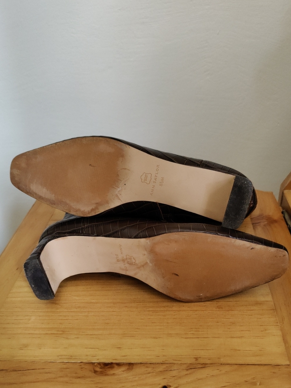 Ann Taylor Crocodile Embossed Brown Ankle Boots - Picture 9 of 11